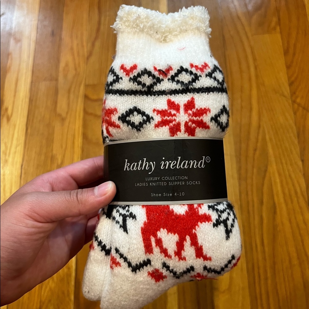 Kathy Ireland luxury knitted slipper socks